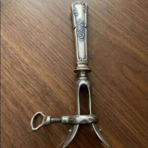 Found this in my grandma’s dresser after she pαssed. None of us have a clue what it is.